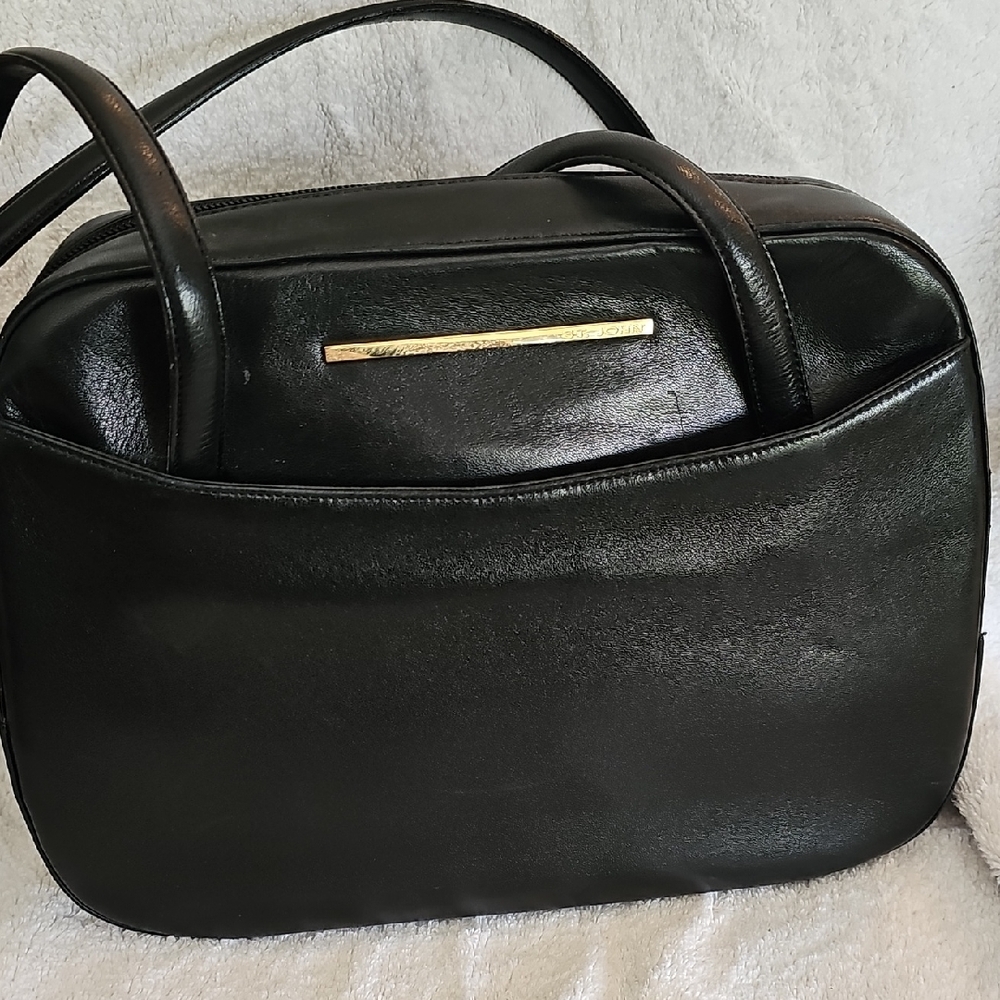 St. John Black Leather Shoulder Bag